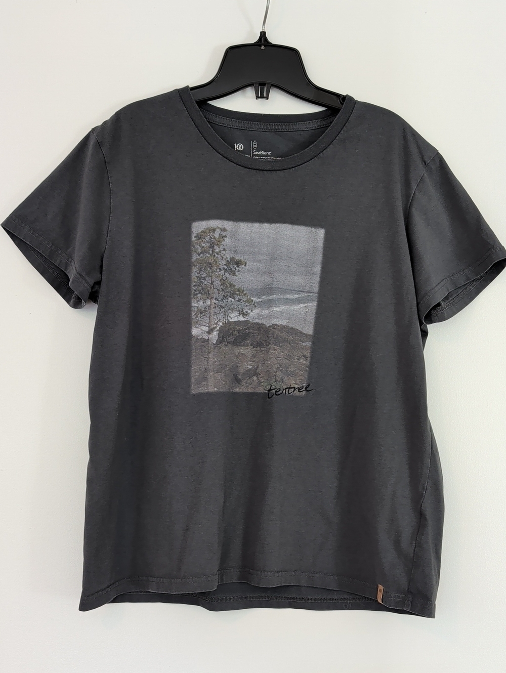 Tentree Men's Black Graphic Crew Neck T-Shirt